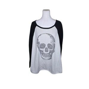 Torrid Rhinestone Skull Raglan Knit Sweater Womens Size 1 XL Black
